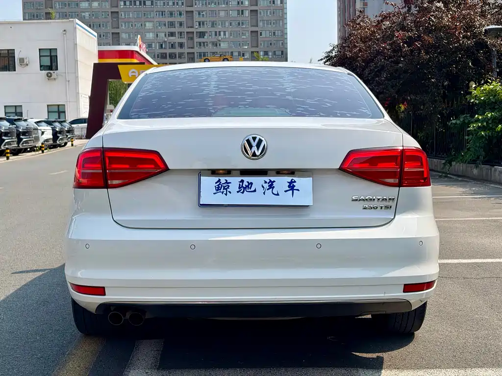 Volkswagen Sagitar 2017 230TSI AT Comfort