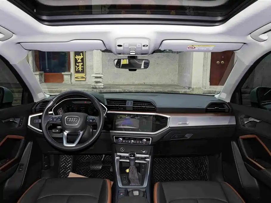 Audi Q3 2022 35 TFSI Fashion