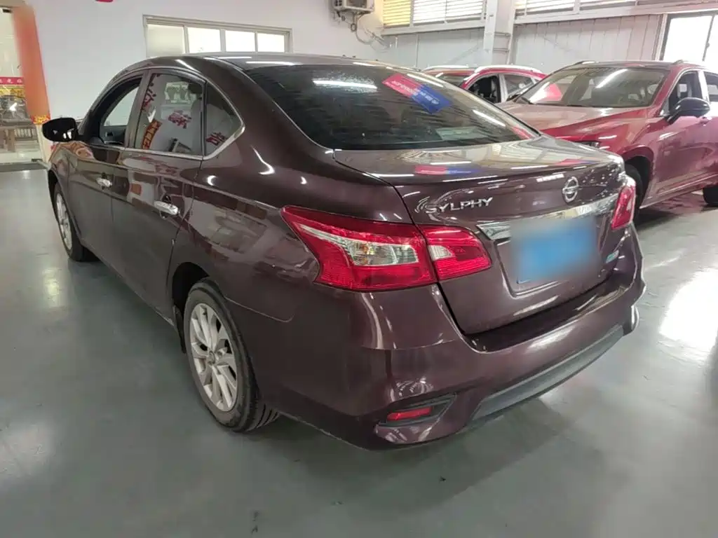 Nissan Sylphy — миниатюра 5
