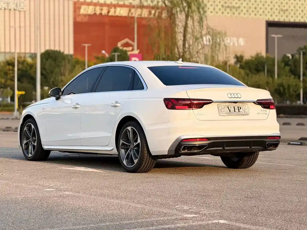 Audi A4L — миниатюра 8