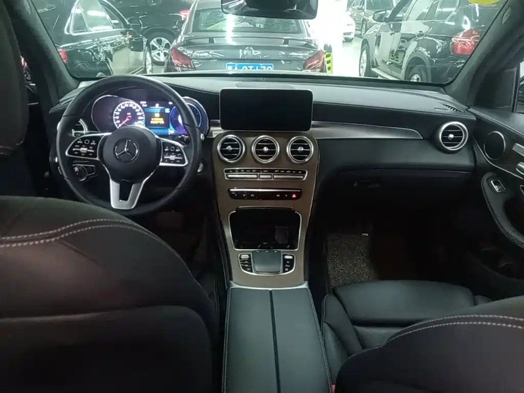 Mercedes-Benz GLC — миниатюра 10