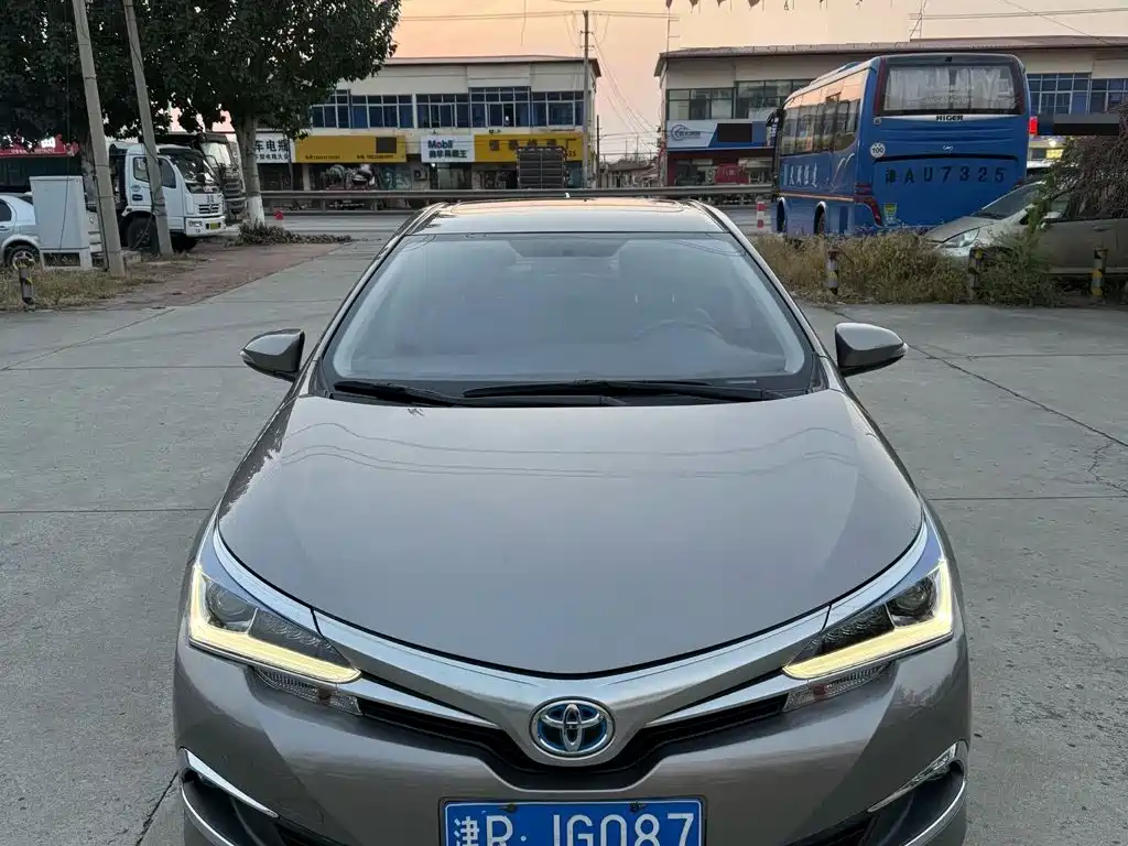 Toyota Corolla — миниатюра 2