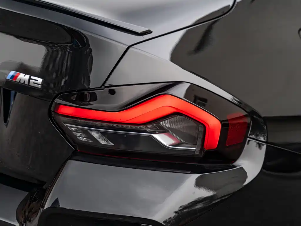 BMW M2 — миниатюра 8