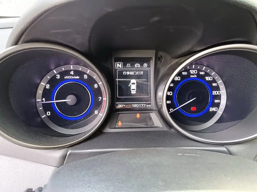 Changan Eado XT — миниатюра 12