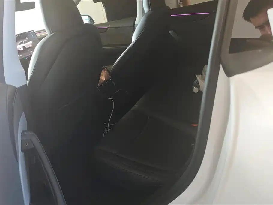 Tesla Model Y — фотографии объявления, Фото 11