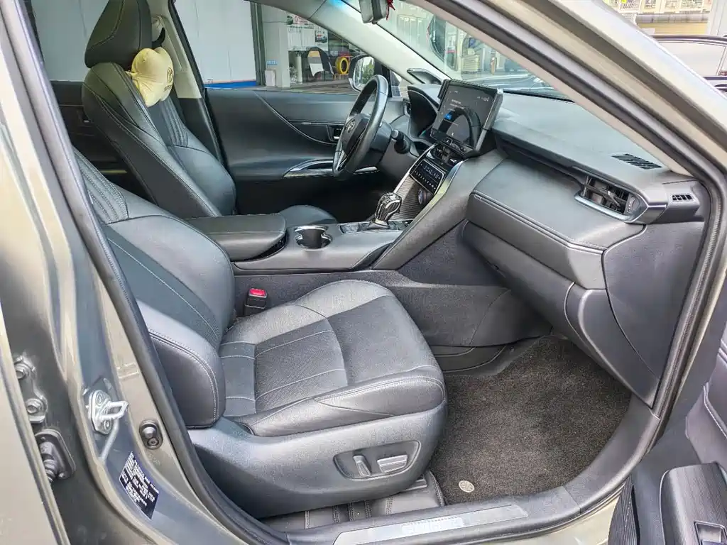 Toyota Harrier — миниатюра 11