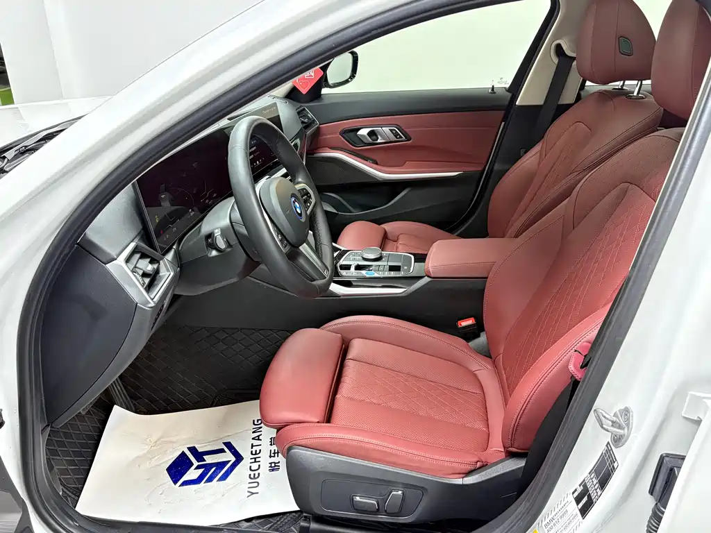 BMW i3 2024 eDrive 35 L