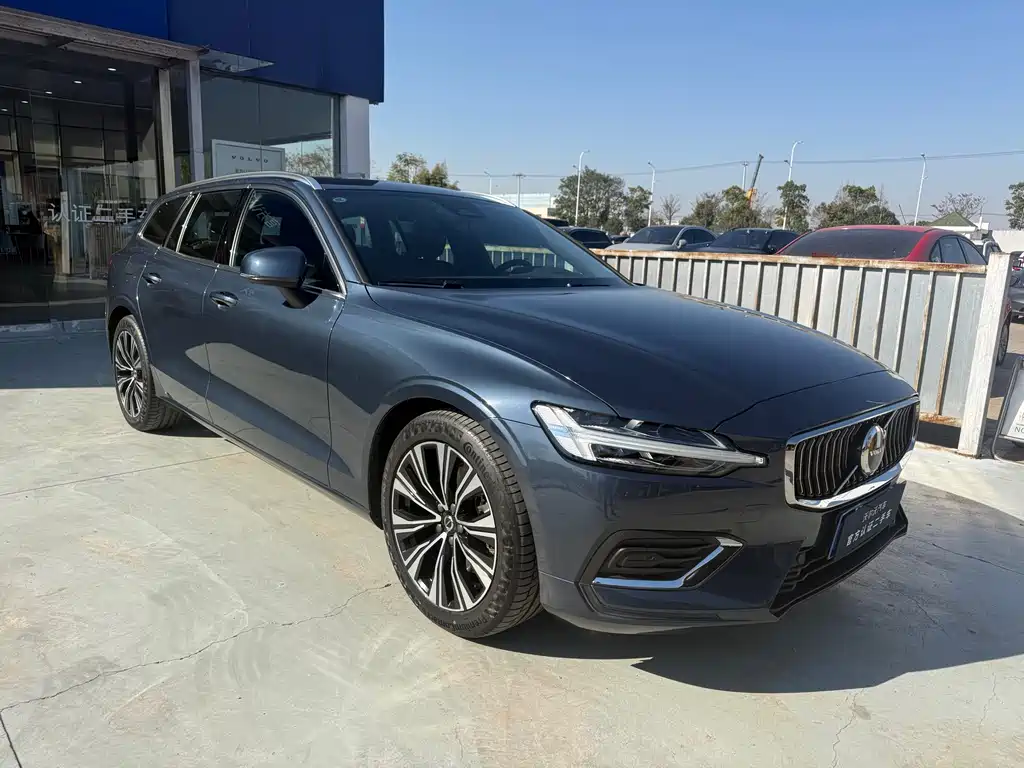 VOLVO V60