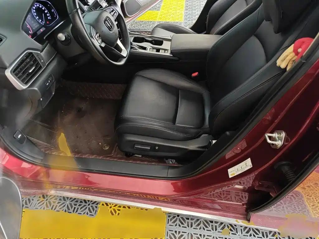 Honda Accord — миниатюра 11