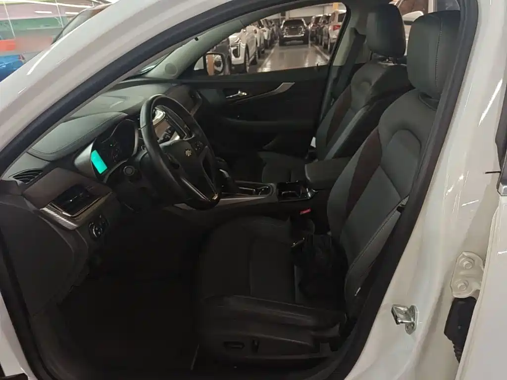 Chevrolet Malibu — миниатюра 15