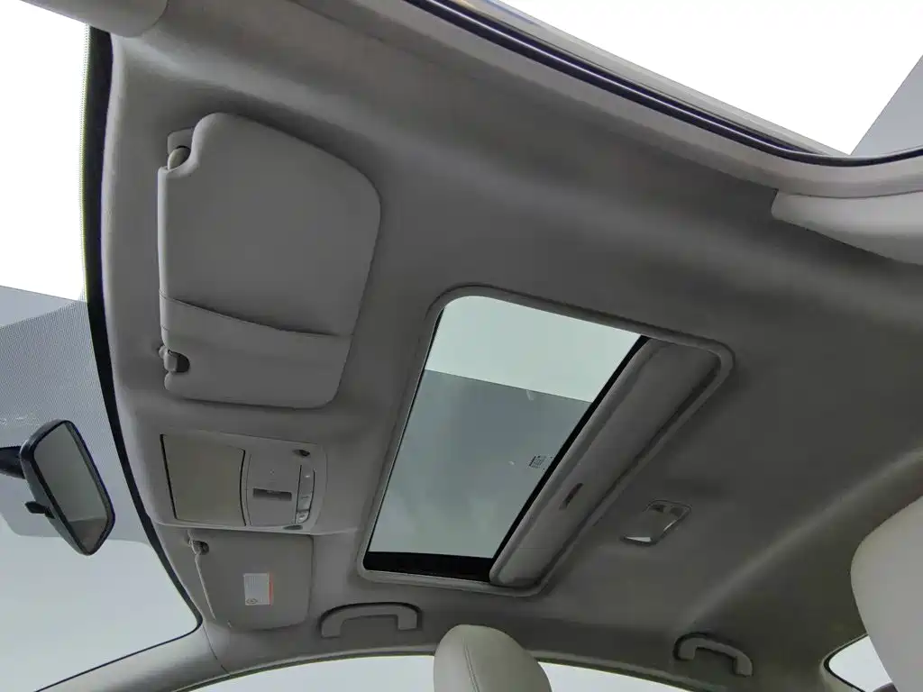 Nissan Sylphy — миниатюра 14