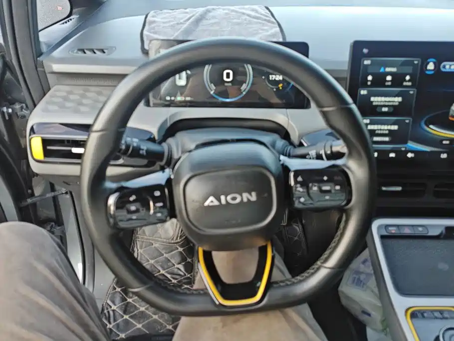 Aion AION Y — миниатюра 15