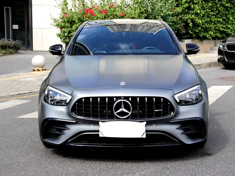 MERCEDES-BENZ E CLASS AMG