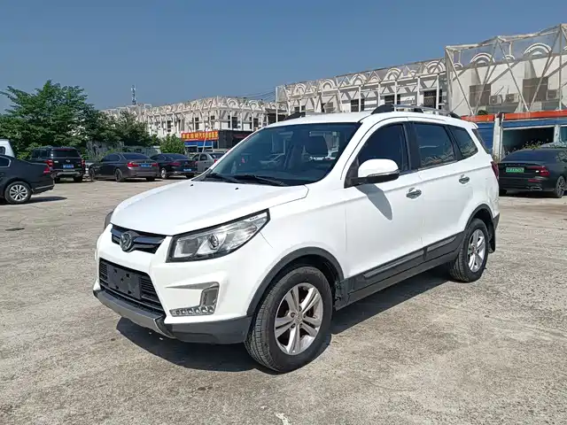 BAIC HUANSU BAIC MAGIC SPEED S3 2016