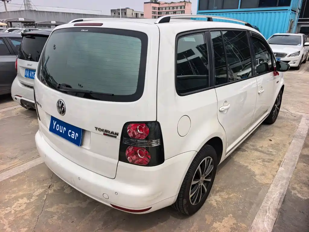 Volkswagen Touran — миниатюра 6
