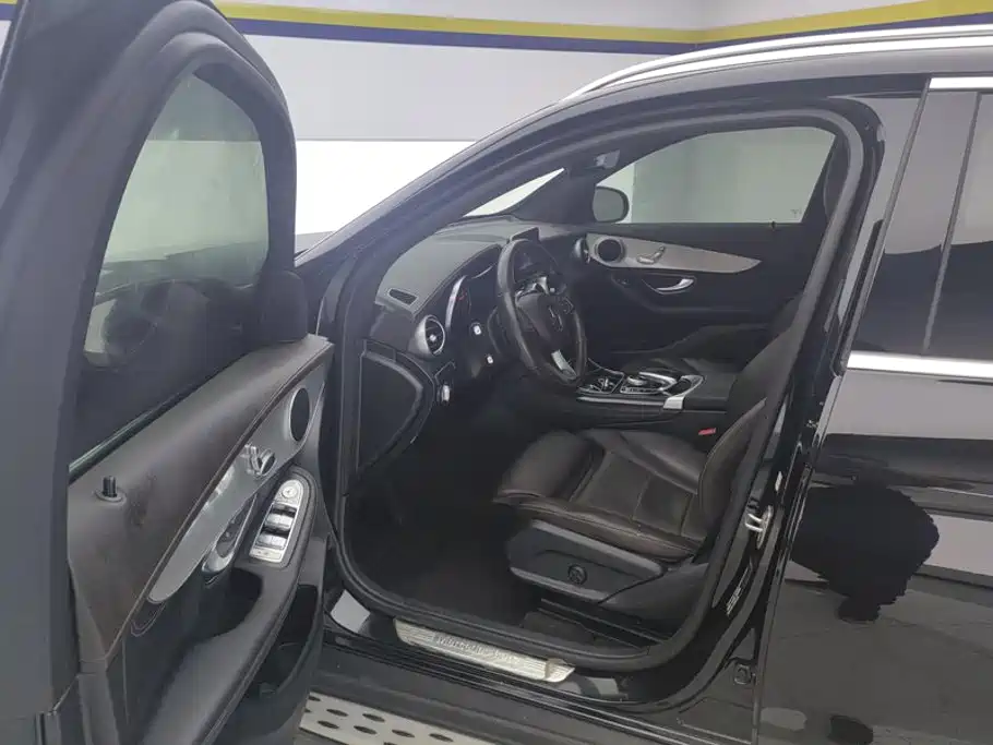 Mercedes-Benz GLC — миниатюра 9