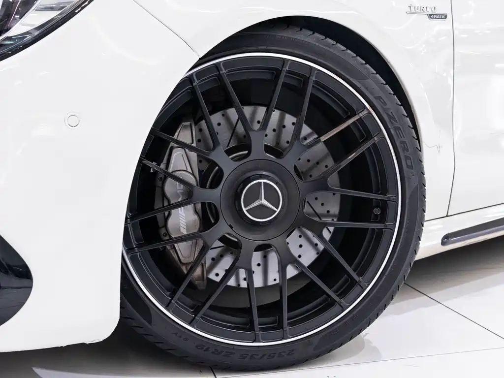 Mercedes-Benz CLA AMG — миниатюра 13