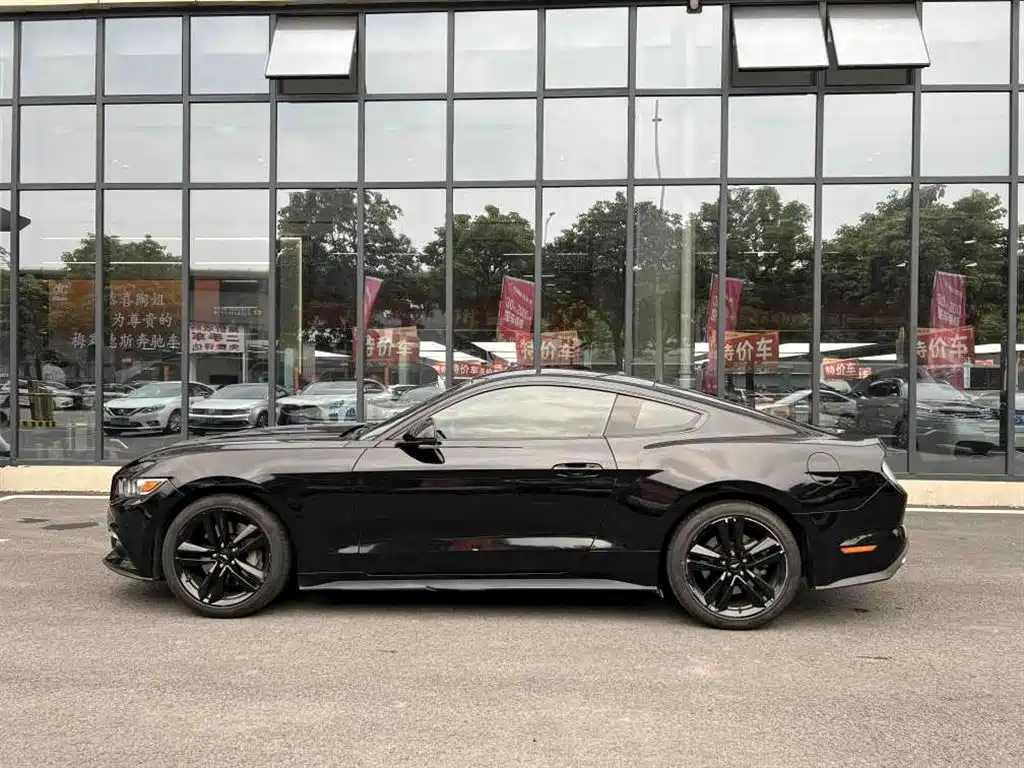 Ford Mustang 2016 2.3T