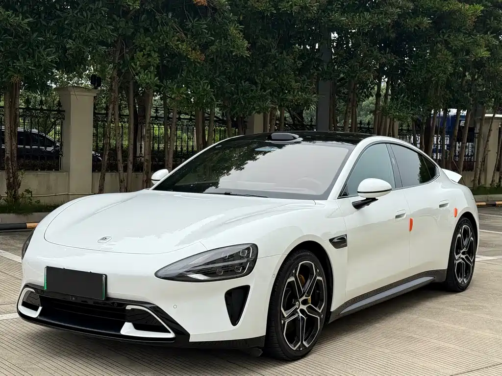 2024 xiaomi SU7 - zdjęcie 1 z 14