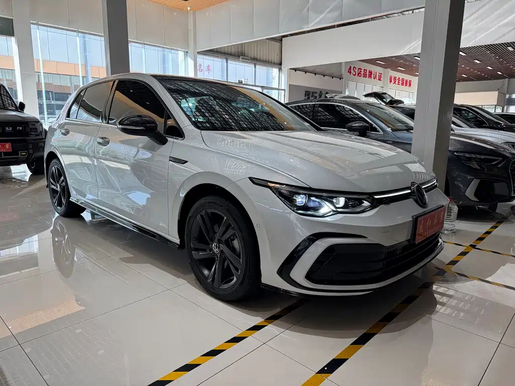 Volkswagen Golf — миниатюра 3