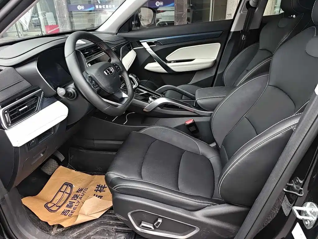 Geely Boyue — миниатюра 5