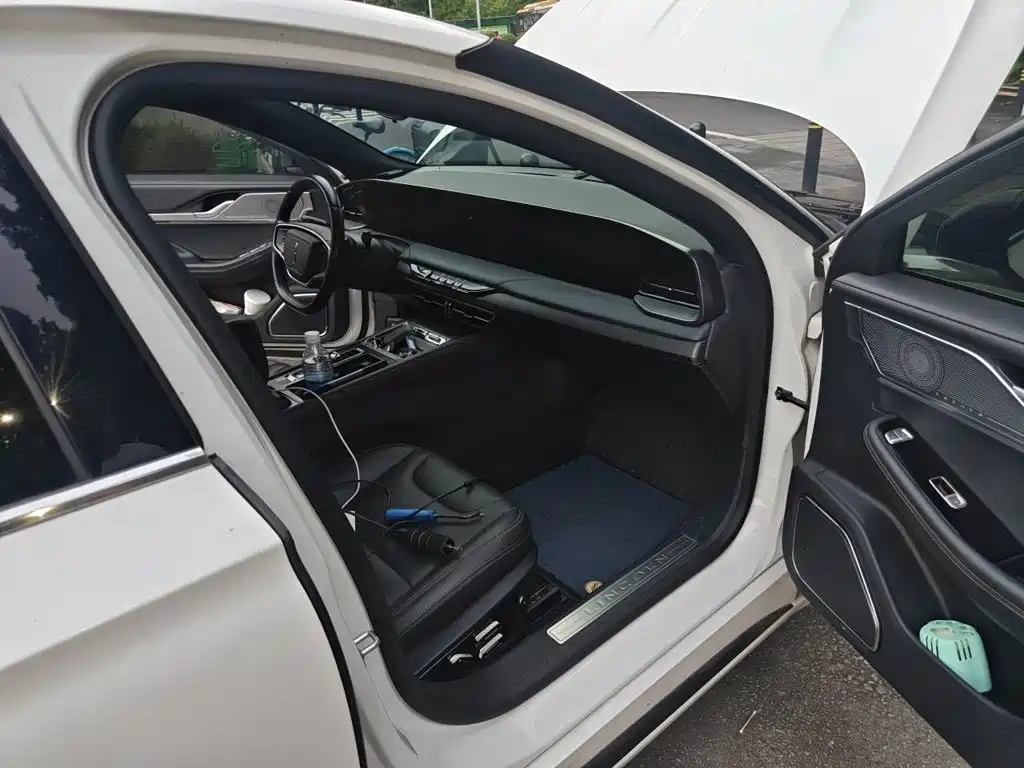 Lincoln Z — миниатюра 20