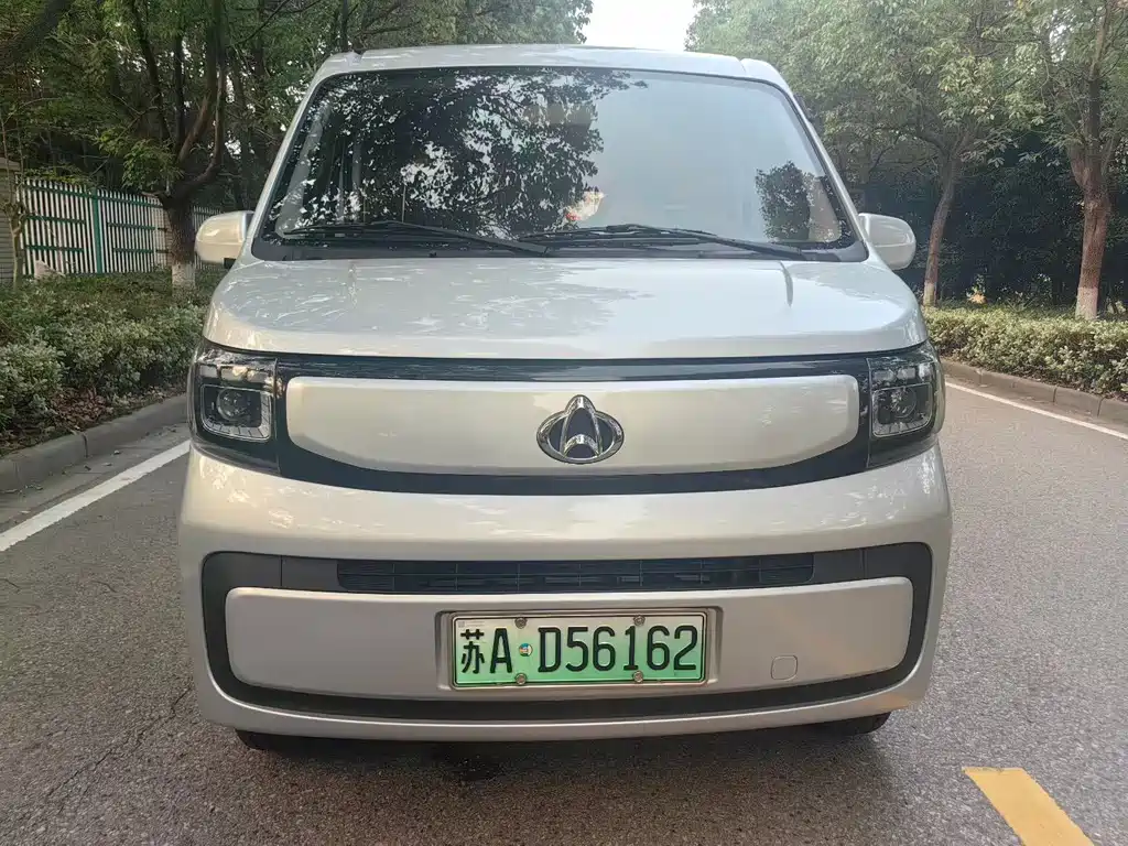 Changan EM60 2025 Comfort 6 мест 300km