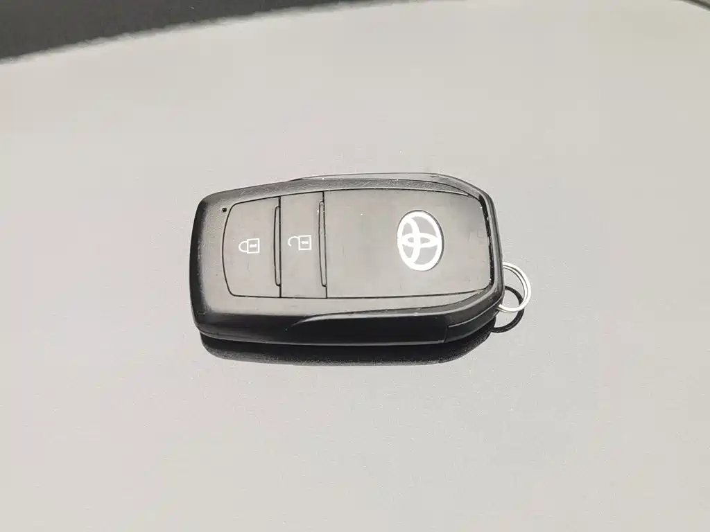 Toyota bZ3 — миниатюра 19