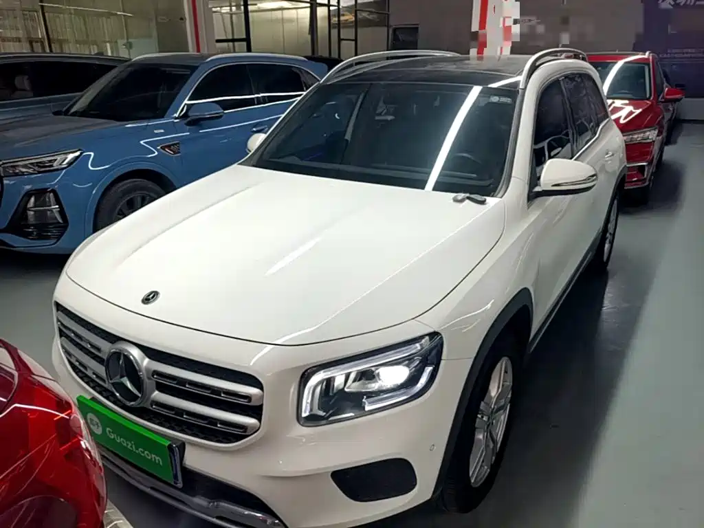 Mercedes-Benz GLB — миниатюра 3