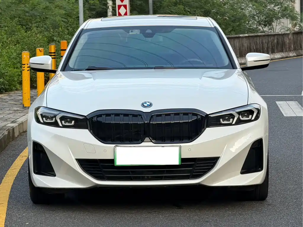 BMW i3 — миниатюра 7