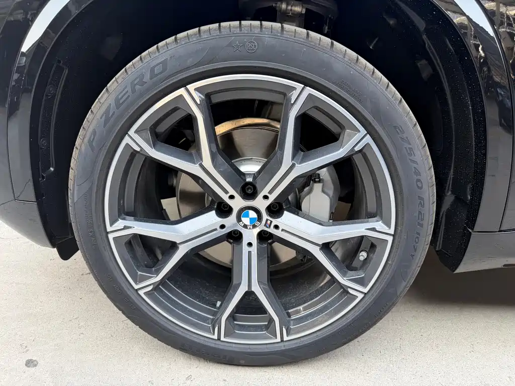 BMW X5 — миниатюра 17
