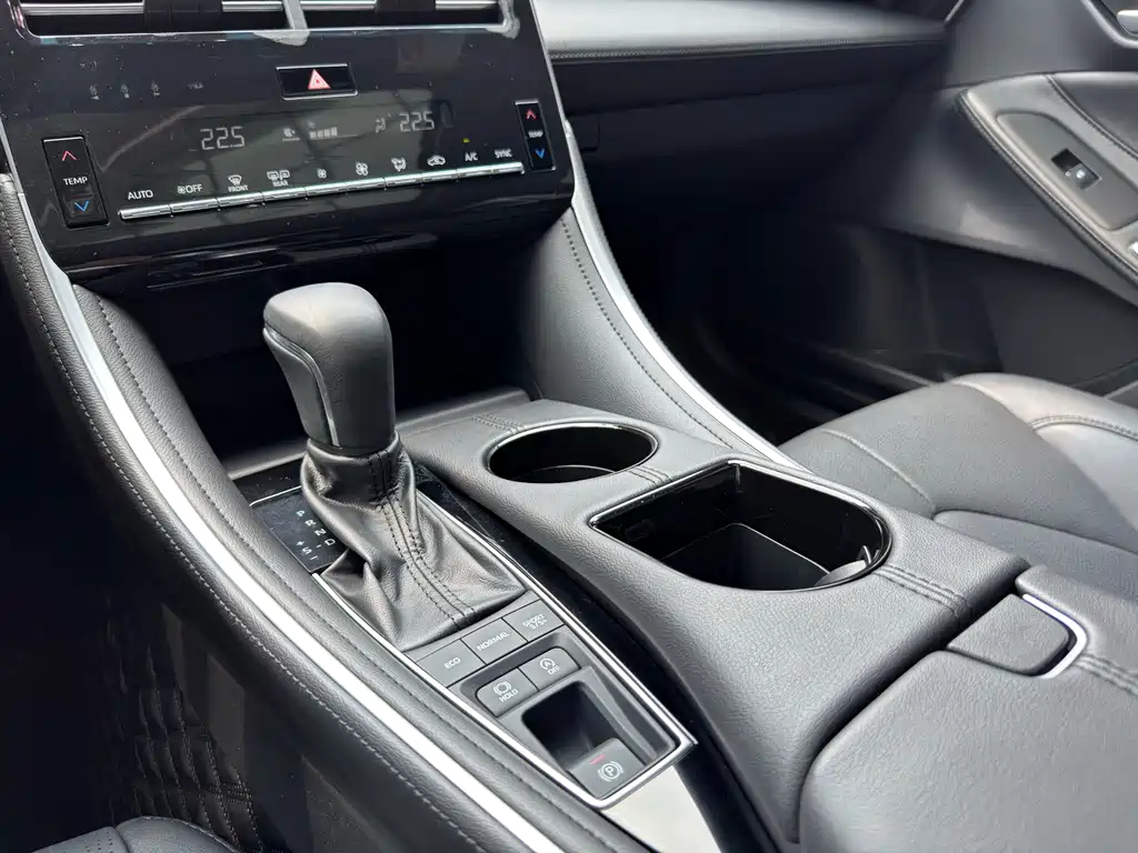 Toyota Avalon — миниатюра 22