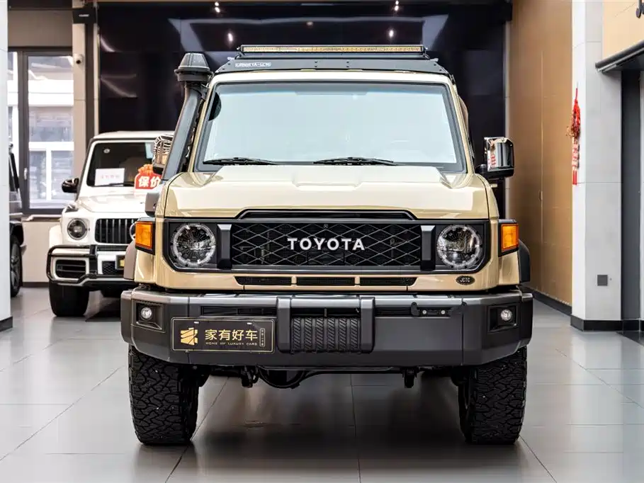 Toyota Land Cruiser LC76 2024 2.8T