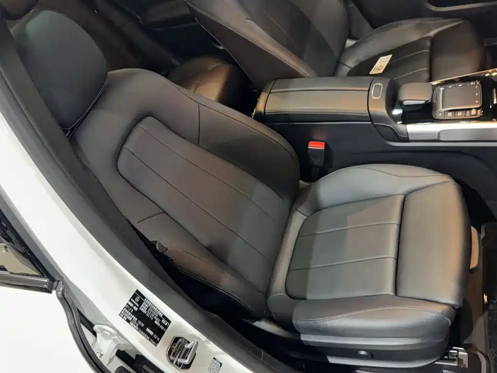 Mercedes-Benz GLB 2021 GLB 200 4MATIC