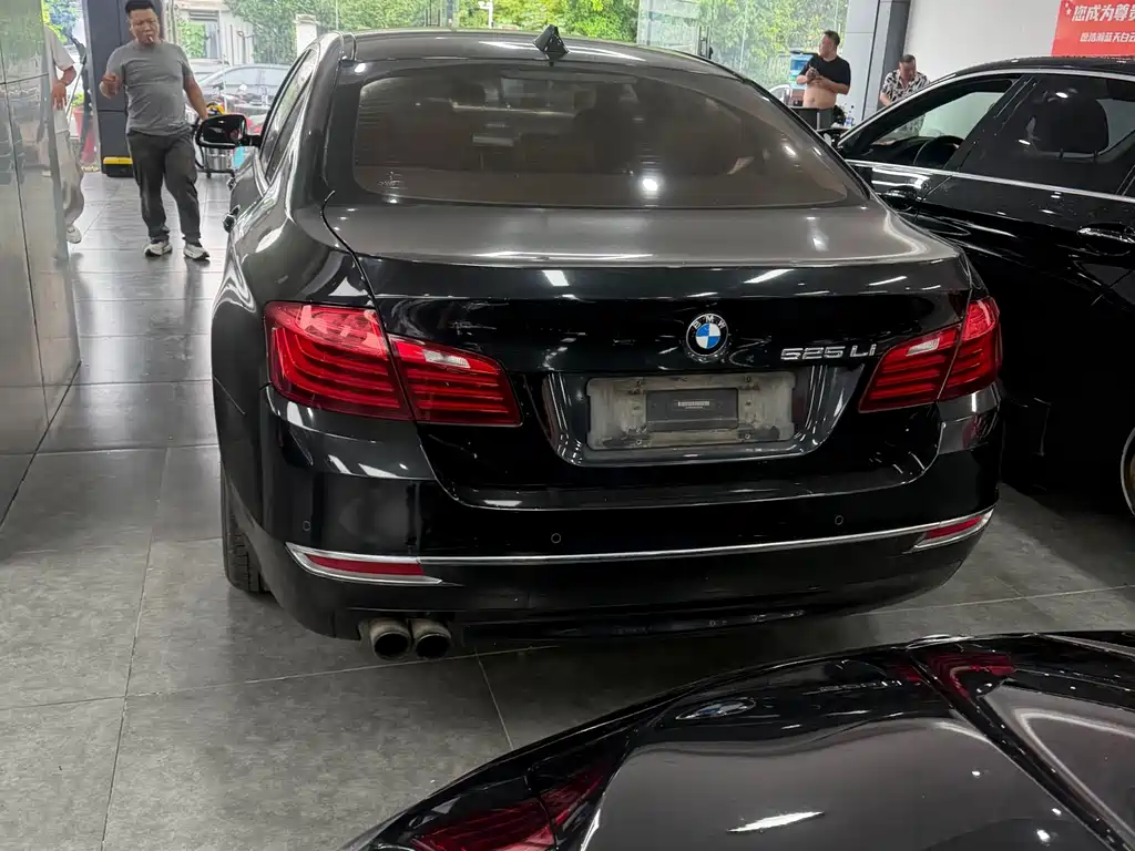BMW 5 Series 5 2014 525Li Luxury