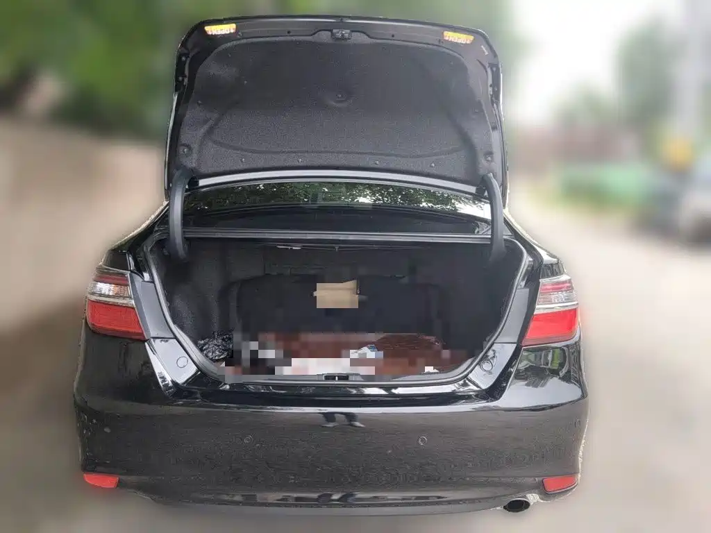 Toyota Camry 2015 2.0G Lead