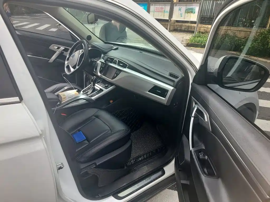 Geely Boyue — миниатюра 19