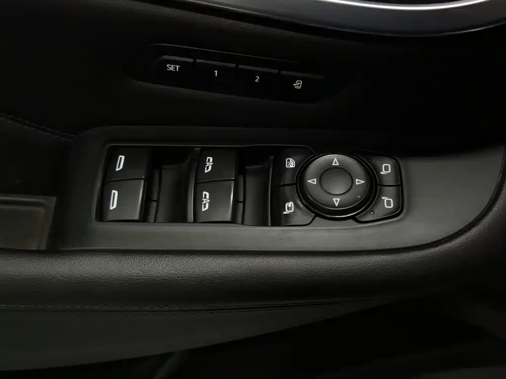 Buick Enclave — миниатюра 9