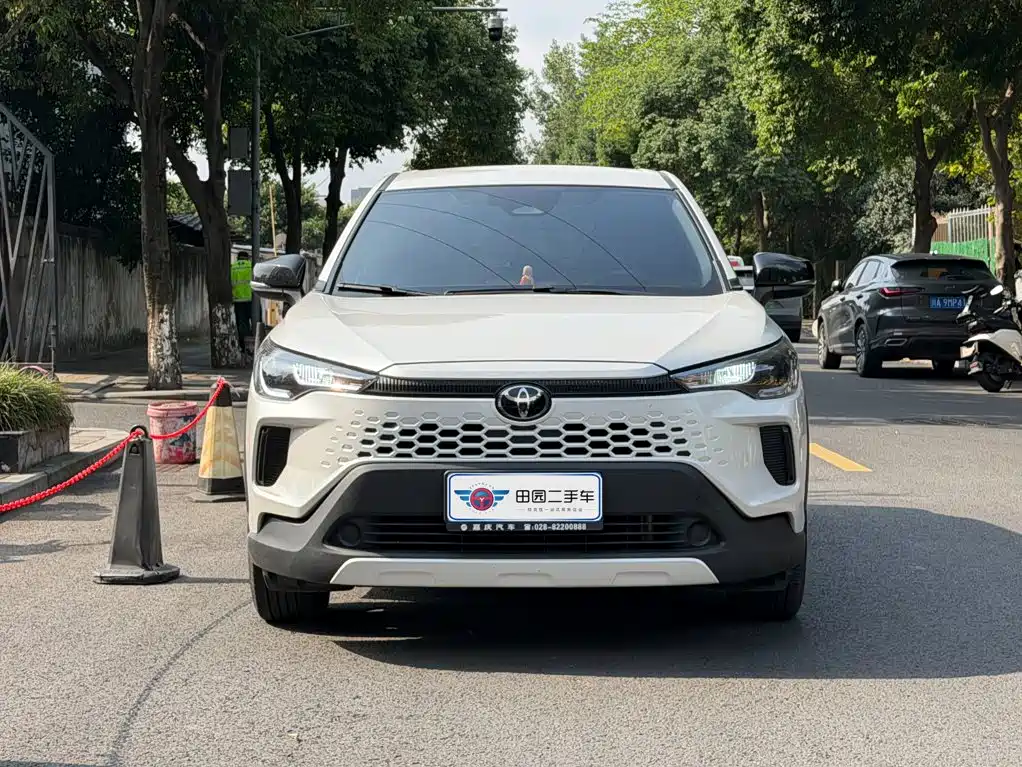 Toyota Corolla Cross — миниатюра 2