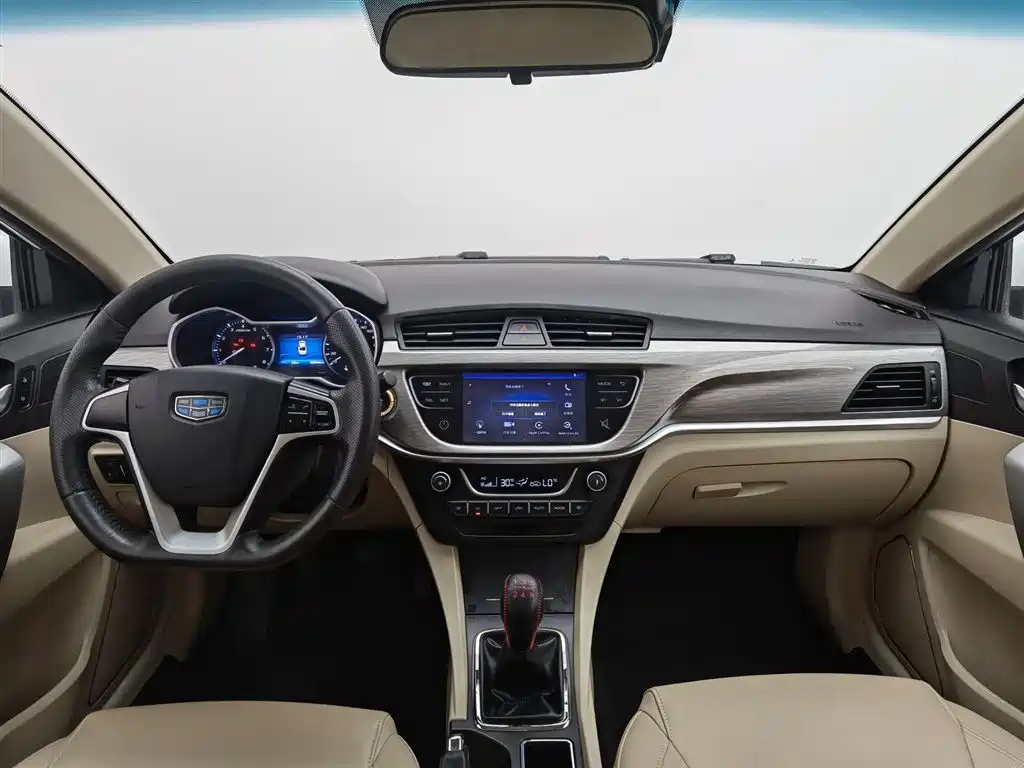 Geely Emgrand 2017 1.5L MT Luxury