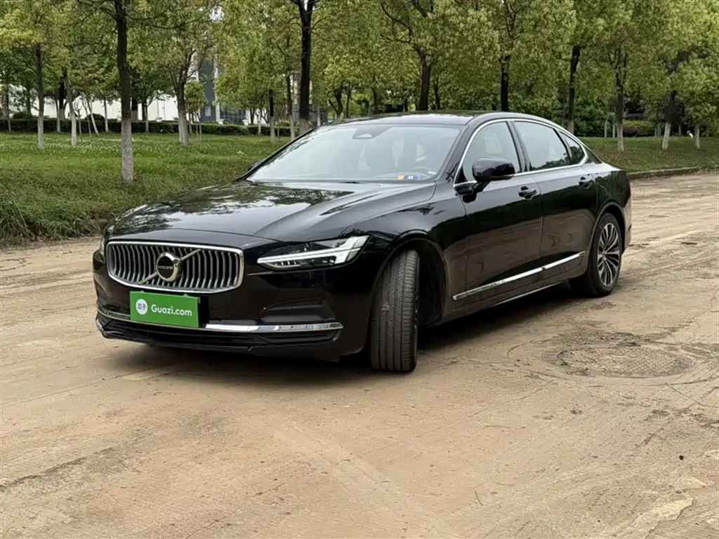 Volvo S90 2024