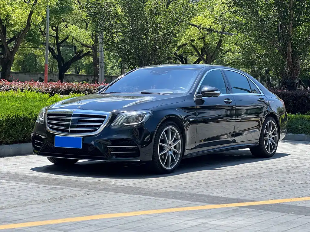 Mercedes-Benz S-Class 2020