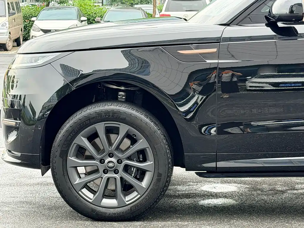 Land Rover Range Rover Sport 2024 400PS Dynamic SE