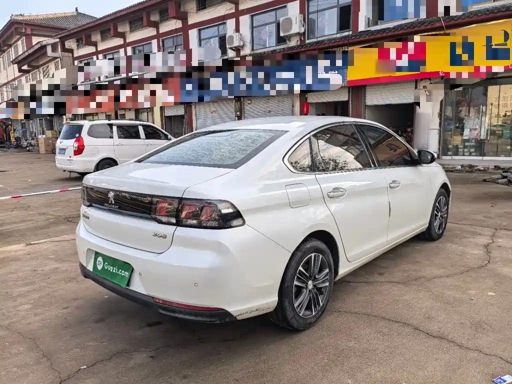 Peugeot 308 — миниатюра 7