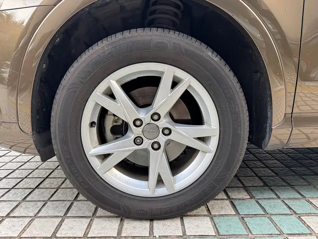 Audi Q3 — фотографии объявления, Фото 17