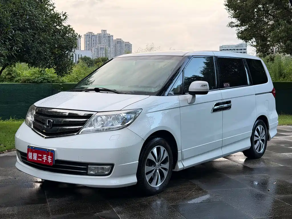 Honda Elysion — миниатюра 2