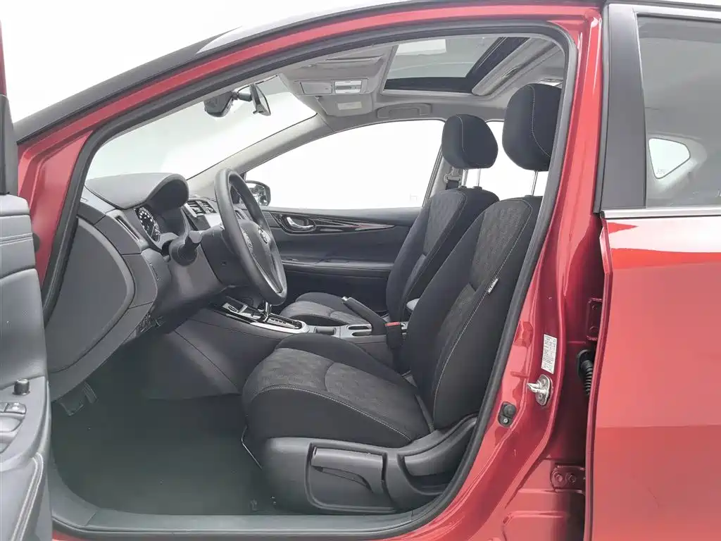 Nissan Tiida 2021 1.6L CVT