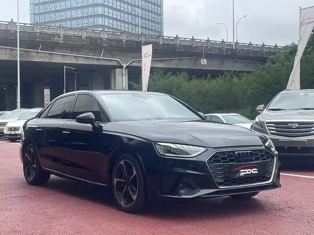 Audi A4L 2020 40 TFSI Luxury