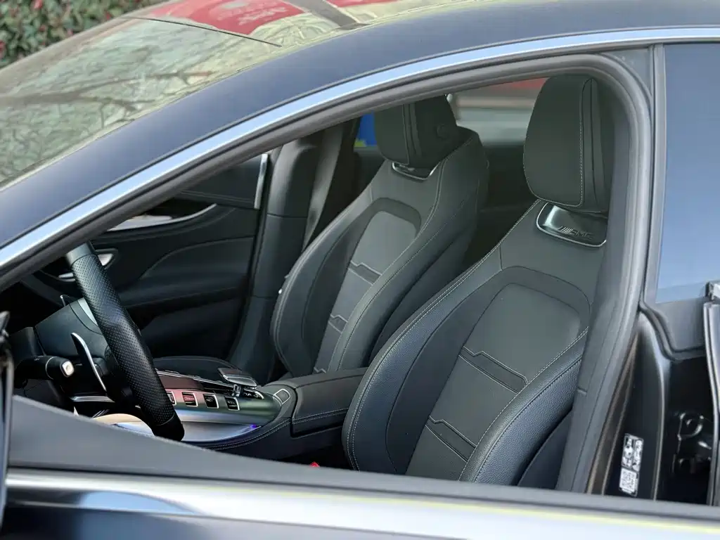 MERCEDES-BENZ AMG GT