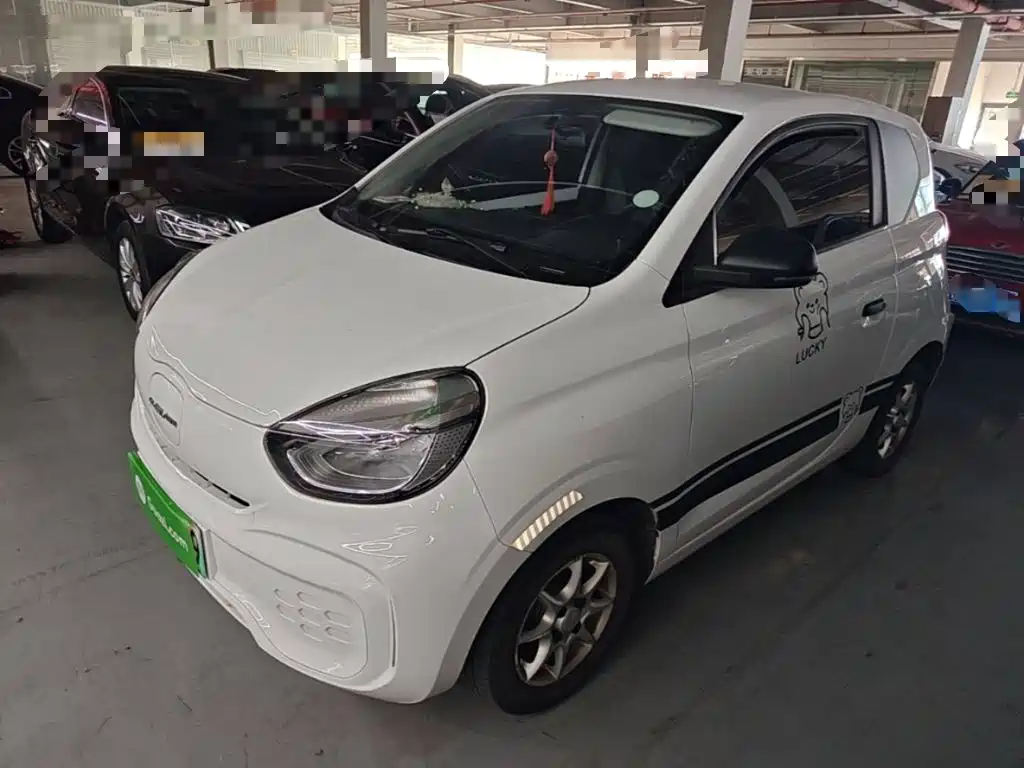 Roewe Clever — миниатюра 2